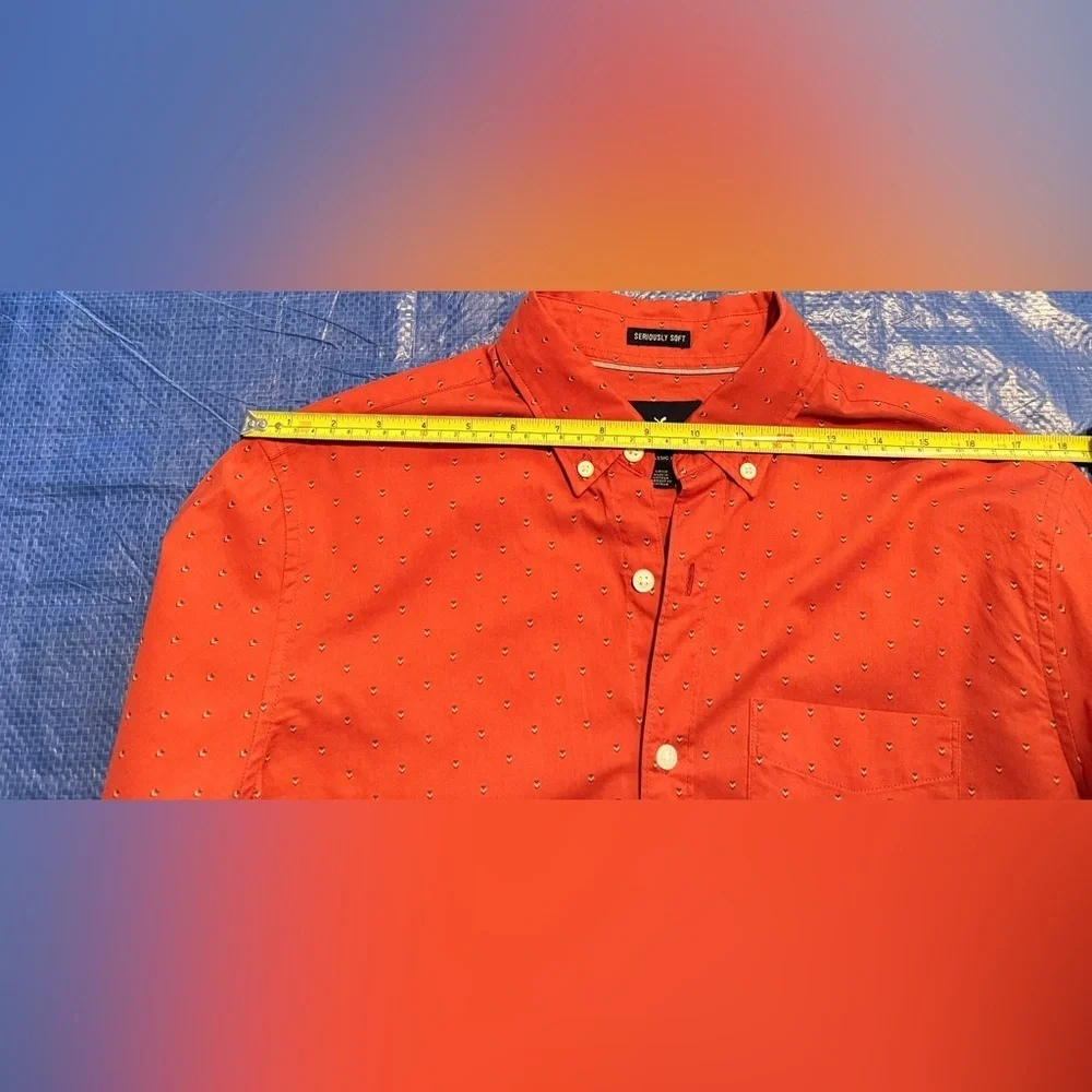 Men's American Eagle Outfitters Size Small Orange Button-Up Shirt